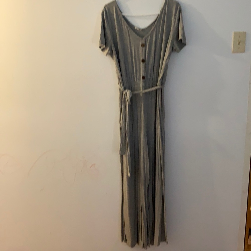 Make offer - WILL DONATE JUNE 20 - Grey wide leg jumpsuit